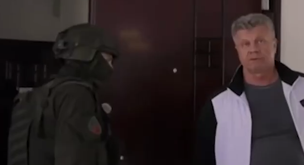 В Питере задержали ректора универа, который «легализовал» более 100 иностранцев. Фото: t.me/mashmoyka
