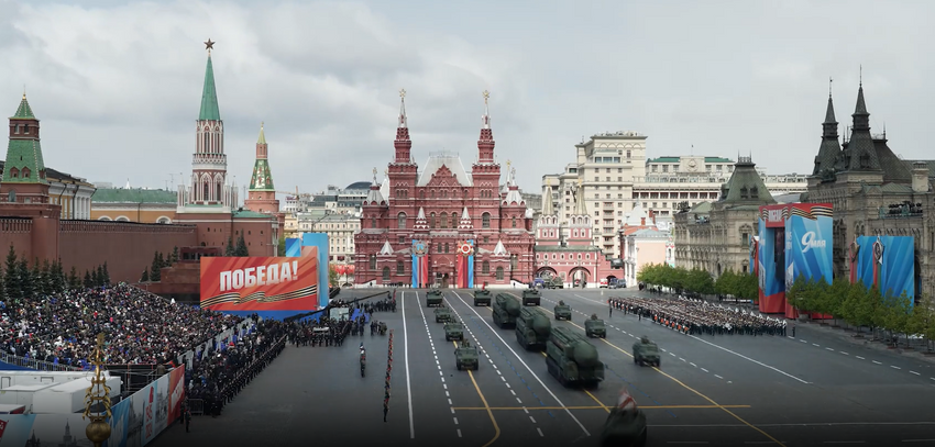 В Москве парад на День Победы традиционно проходит на Красной площади. ФОТО: gigarama.ru