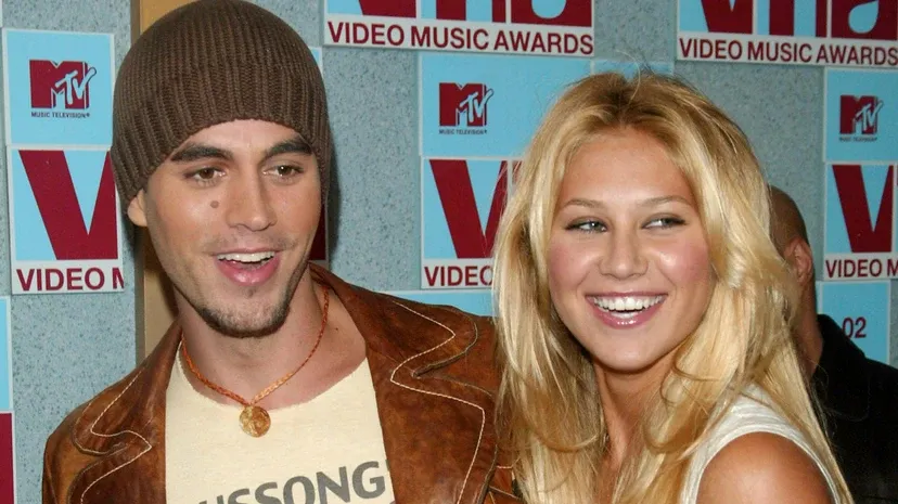 Энрике Иглесиас выложил видео, как играет с младшим сыном от Анны Курниковой. Фото: соцсети