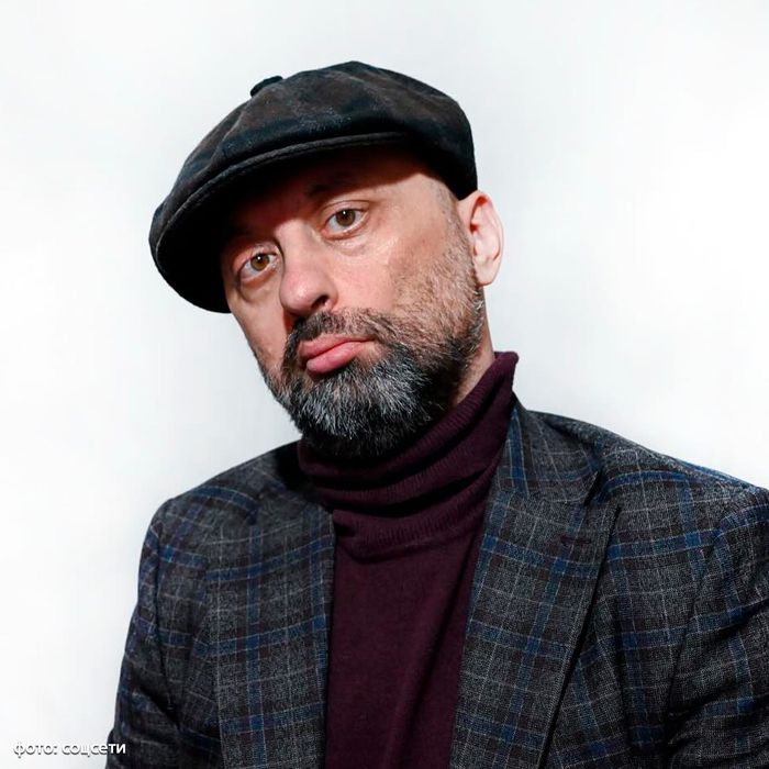 Участник КВН Павел Козмопулос умер от рака в 44 года. Фото: соцсети