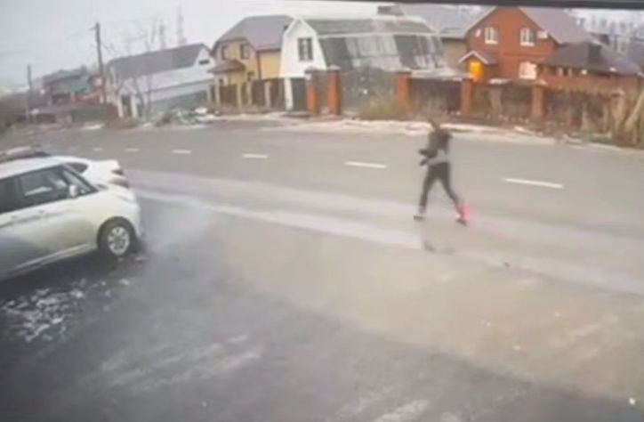 В Татарстане женщина стала жертвой стаи дворняг: ее нашли мертвой и без ноги. Фото: t.me/mash_iptash