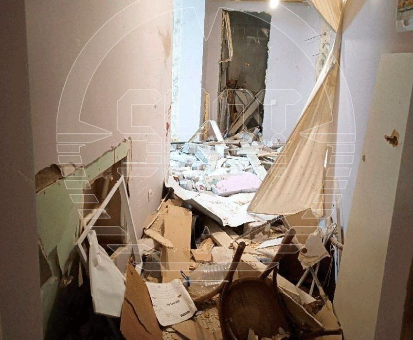 Мощный взрывы прогремел в жилом доме, где располагался офис. Фото: @t.me/shot_shot