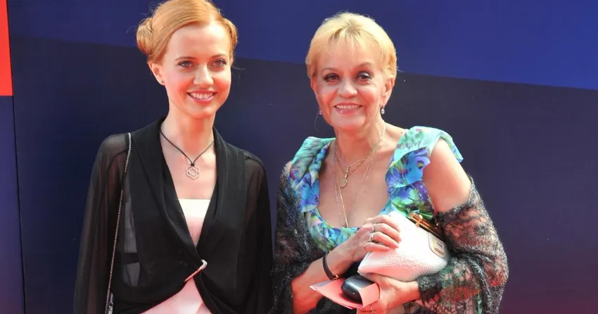 «Чуда не произошло...» Дочь звезды «А зори здесь тихие» Шевчук — о смерти матери. Фото: соцсети