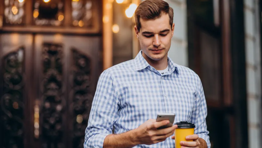 Поздравления коллегам с 23 февраля. Фото: freepik.com