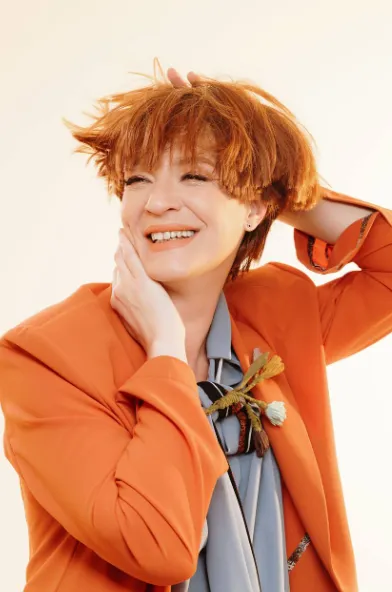 Рыжий цвет волос Достался Наталье и от мамы и от папы. ФОТО: личный архив