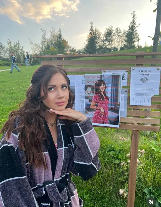 Олеся Иванченко на съемках сериала «Няня Оксана». Фото: Instagram*