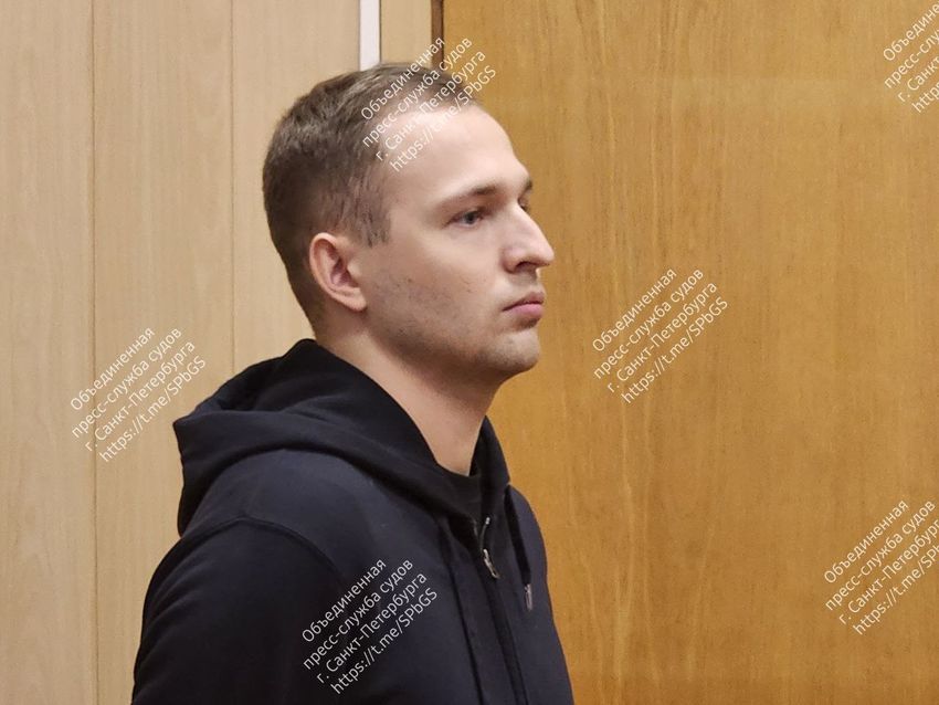 Алексея Иевского признали виновным в краже и мошенничестве. Фото: @SPbGS