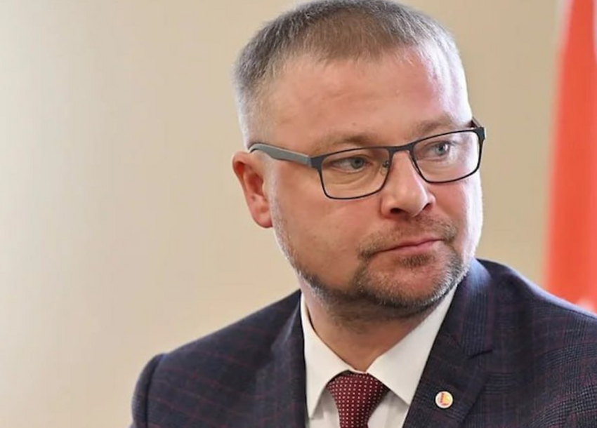 Экс-министру Удмуртии светит 3 года за вождение авто под действием веществ. Фото: t.me/shot_shot