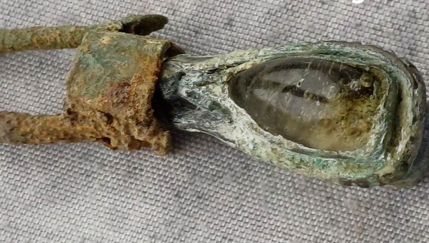 В Дагестане на горнолыжном курорте нашли более 150 древних артефактов. Фото: t.me/mash_gor