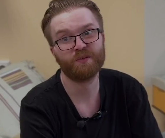 В Питере врачи спасли парня, который получил удар ножом в сердце от возлюбленной. Фото: t.me/mashmoyka