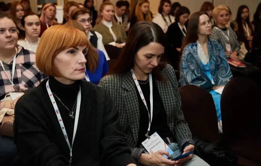 Светлана уверена, что ВИЧ - это не приговор, если вовремя начать лечение. ФОТО из личного архива