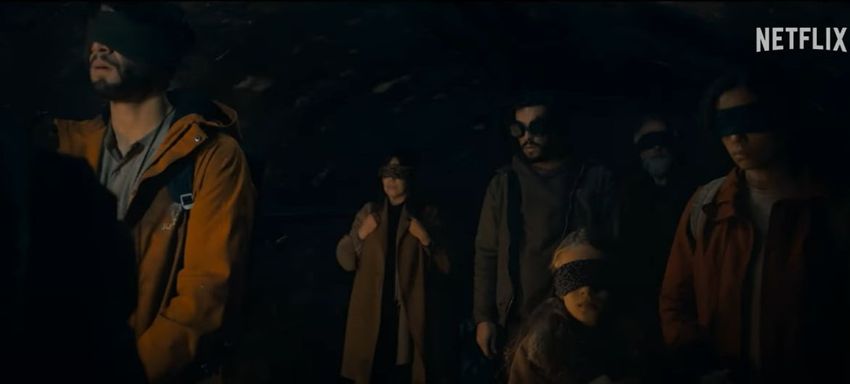 Кадр из фильма "Птичий короб: Барселона", 2023, реж. Давид Пастор, Алекс Пастор