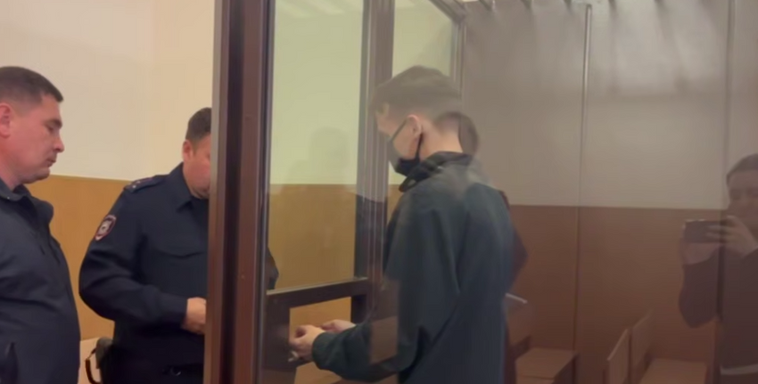 Уфимцу, который из мести в течение 5 лет поджигал машины недругов, дали 6 лет. Фото: t.me/mash_batash