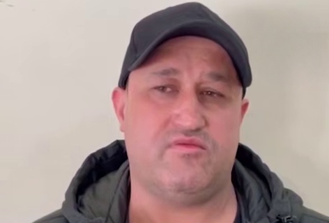 В Иркутской области водитель поджег машину начальника Госавтоинспекции за штраф. Фото: t.me/babr_mash