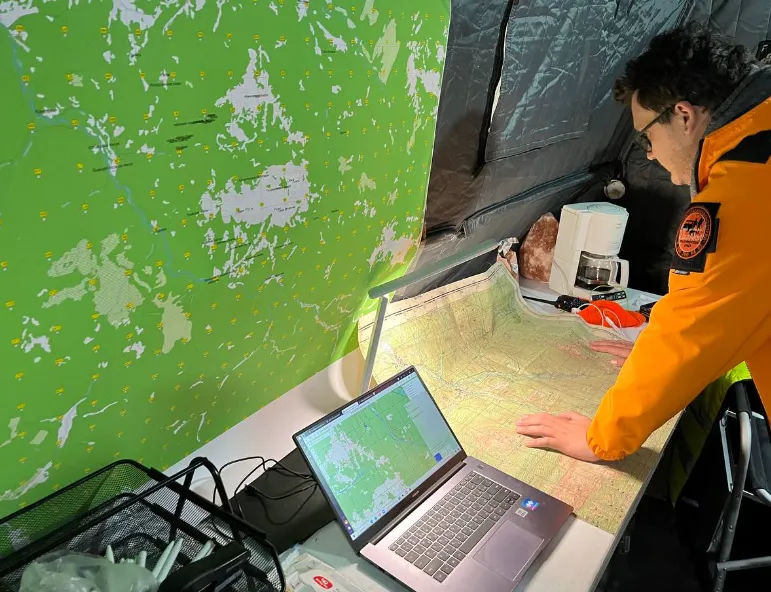 Представители отряда «ЛизаАлерт» в Красноярском крае во время операции по поиску Усольцевых. ФОТО: отряд «ЛизаАлерт» 