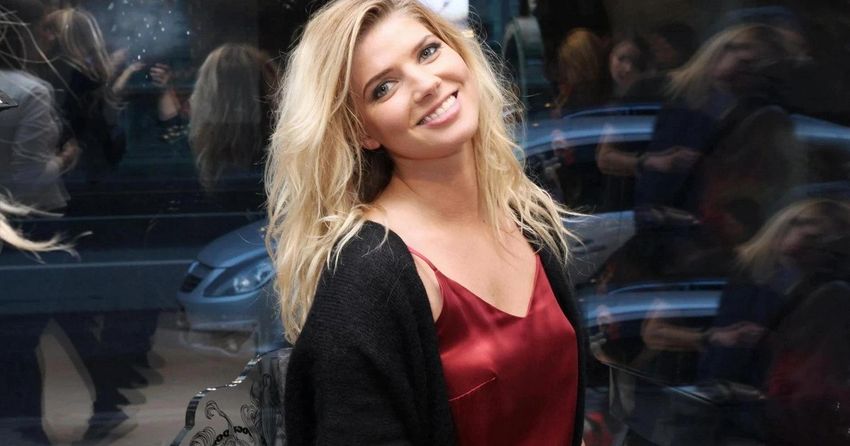 "Нам создали атмосферу". Настя Задорожная - об интимной сцене в сериале "Клуб". Фото: соцсети