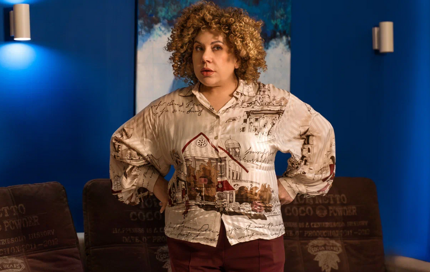 Марина Федункив в роли грозной соседки. ФОТО: СТС