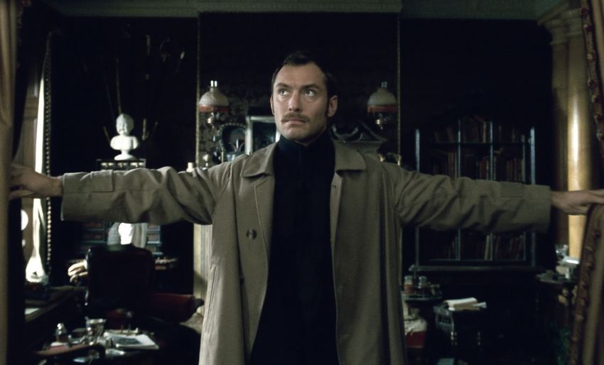 Джуд Лоу. Кадр из фильма "Шерлок Холмс: Игра теней", 2011 год, реж. Гай Ричи