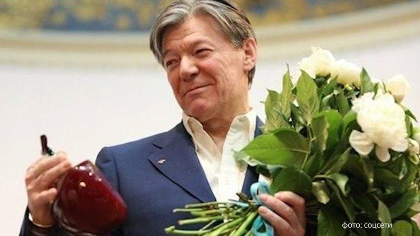 Александр Збруев попал в больницу, сорвав 250-ю постановку «Вишневого сада». Фото: @breakingmash
