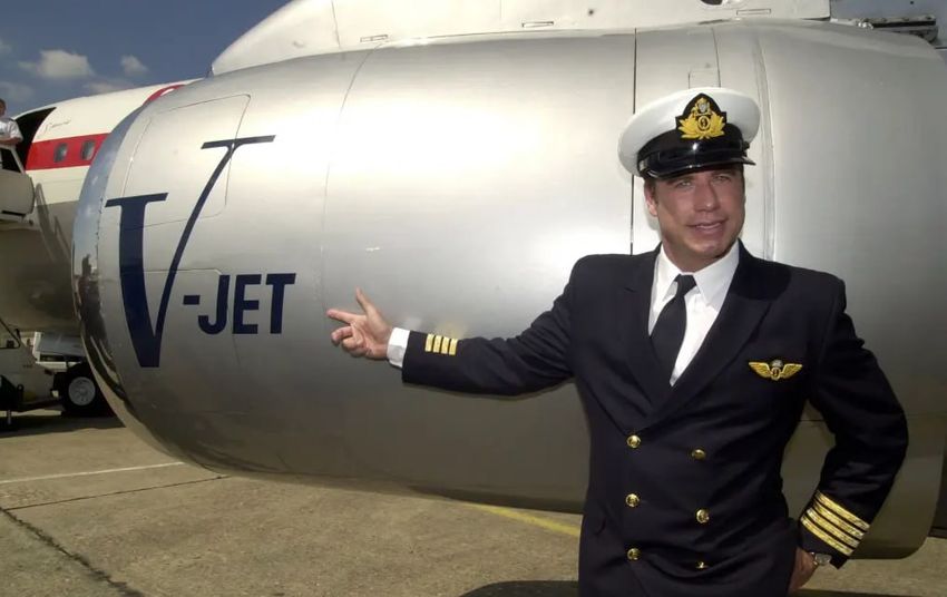 У Джона был даже свой пассажирский "боинг". Фото: nypost.com