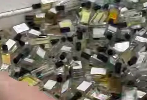 В Дагестане жена в магазине мужа разбила духов на 4 млн, узнав о его второй жене. Фото: t.me/mash_gor