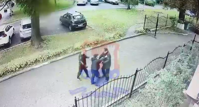 В Калининграде два бандюгана напали на дедушку ради 8 тысяч рублей. Фото: @t.me/mvd39