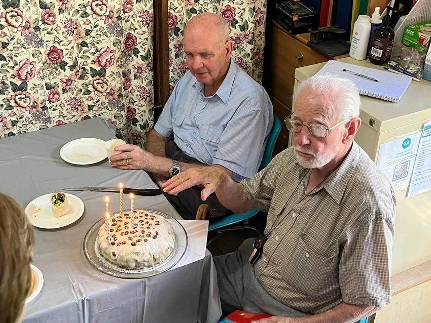Недавно мужчина отметил 102-летие. Фото: thatslife.com.au