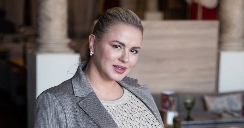 Семенович оскорблена слухами о своем ухажере-бизнесмене. Фото: соцсети