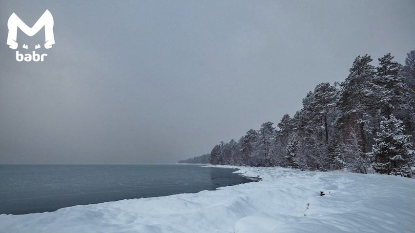 Шторм на Байкале улёгся, и спасатели смогли продолжить поиски. Фото: @t.me/babr_mash