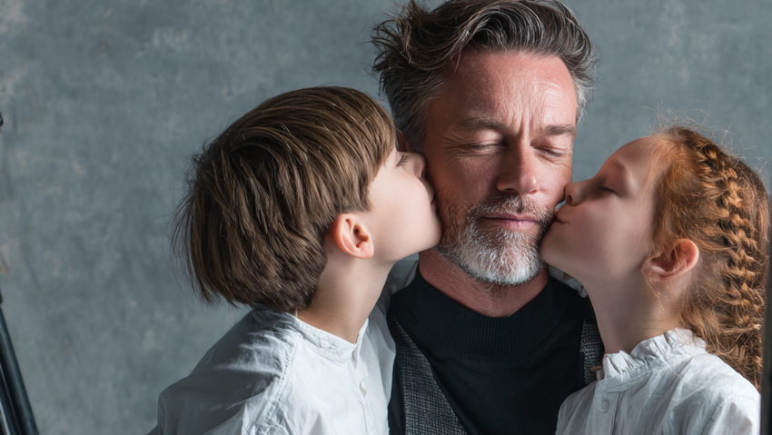 В России День отца молодой праздник, но в других странах мира это уже устоявшийся важный день. Фото сгенерировано нейросетью Midjourney