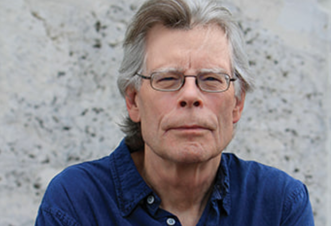 Стивен Кинг назвал бескровные фильмы о супергероях порнографией. Фото: stephenking.com