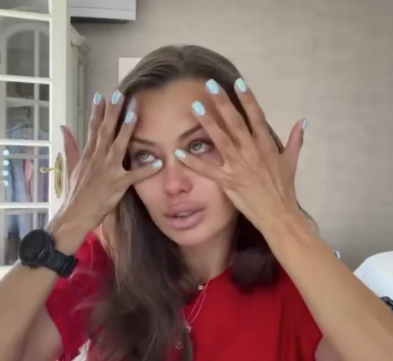 Благодаря Дмитрия Пескова, Виктория не смогла сдержать слез. ФОТО: соцсети