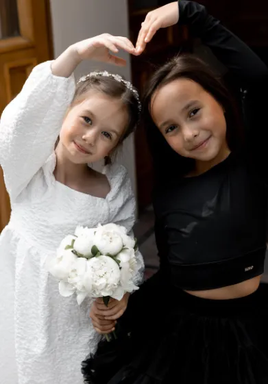 Амина и Лея Гариповы. ФОТО из личного архива