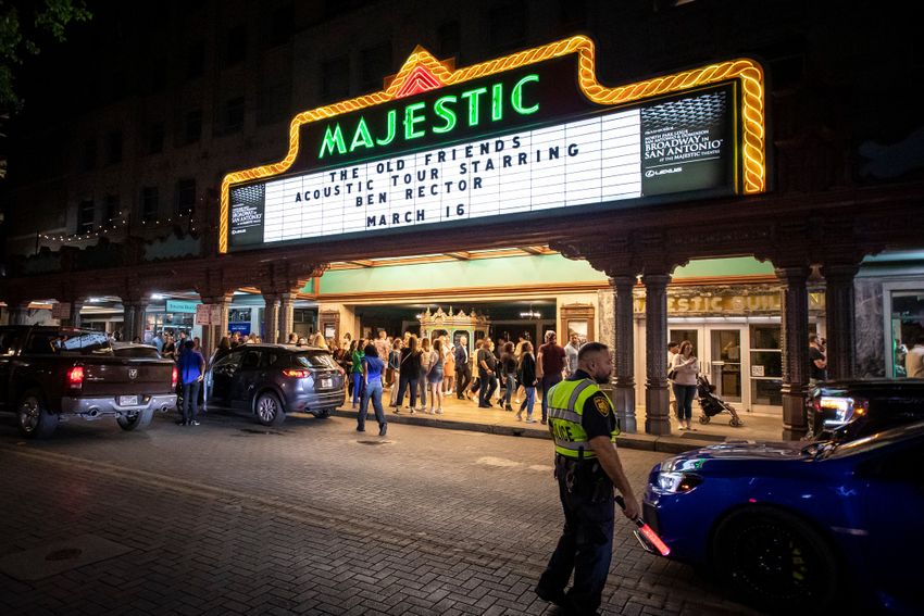 Фото: Majestic & Empire Theatres / Facebook (запрещен в РФ)