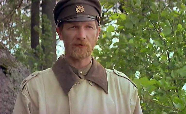 Виктор Бычков. Кадр из фильма "Особенности национальной охоты", реж. Александр Рогожкин, 1995 год