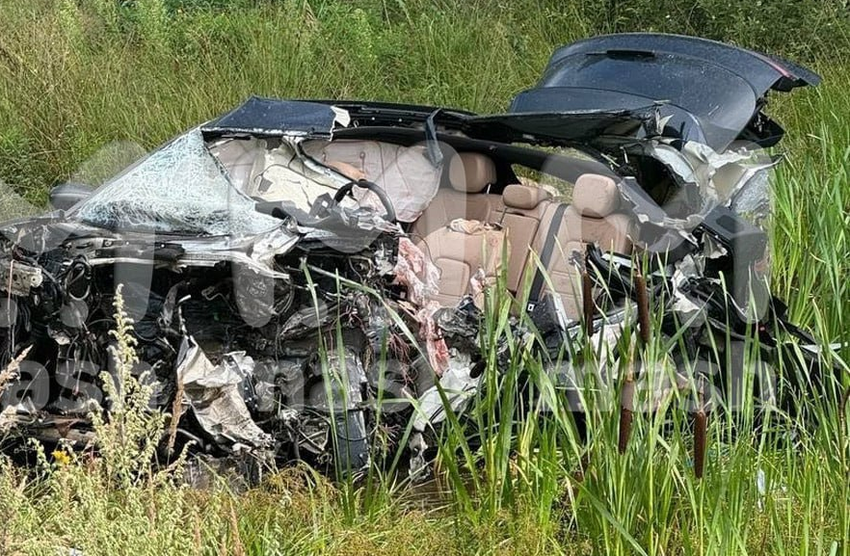 Руководитель компании по производству бронестекол погиб в ДТП под Владимиром. Фото: @breakingmash