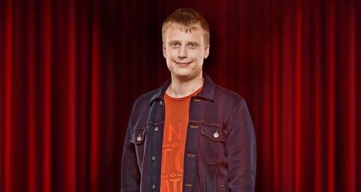 Комиссаренко откажется от политических шуток после лишения гражданства в России. Фото: @breakingmash