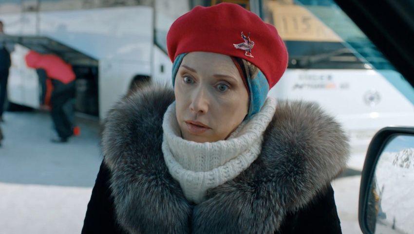 Елена Воробей блестяще справилась с ролью тёщи. Кадр из сериала "Полярный-3", реж. Илья Аксёнов, 2023 год