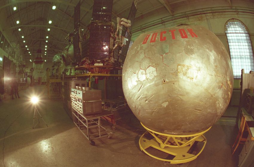 Копия спускаемого аппарата космического корабля "Восток-1". Фото: legion-media.ru