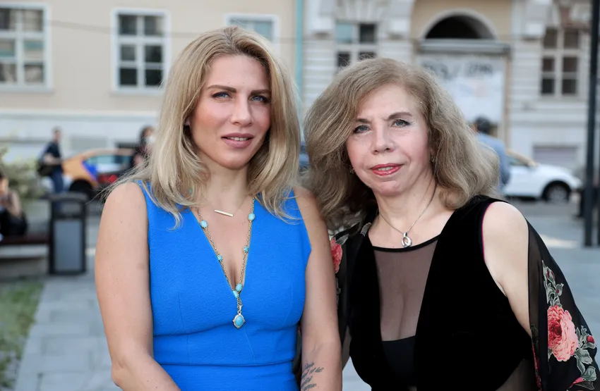 Елена Папанова с дочерью Марией. Фото: legion-media.ru