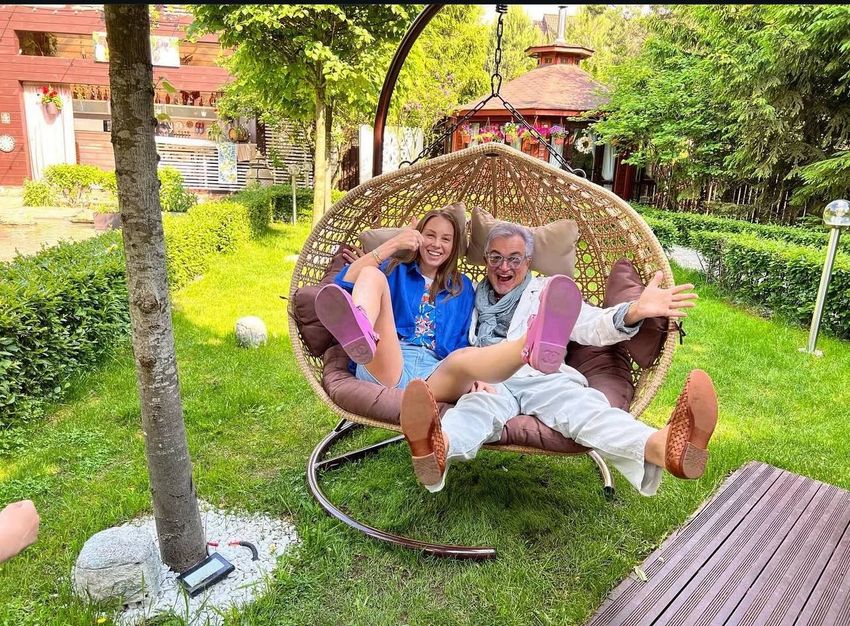 Дмитрию Диброву при разводе придется делить с женой особняк, автопарк и квартиры. Фото: t.me/SuperRu