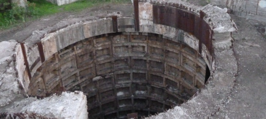 Вот на такой заброшенной шахте житель Кузбасса решил озолотиться. ФОТО: соцсети