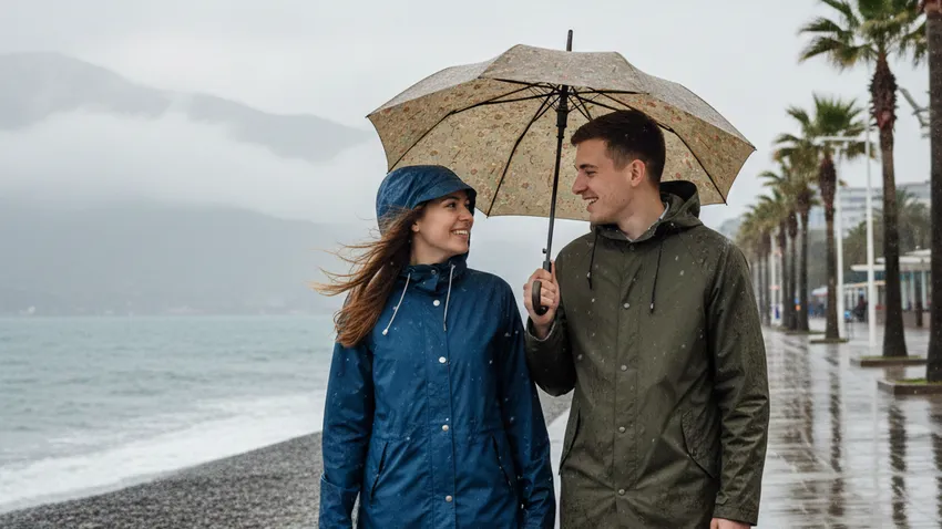 В феврале в Сочи вернутся дожди и похолодание. Фото сгенерировано нейросетью Nano Banana