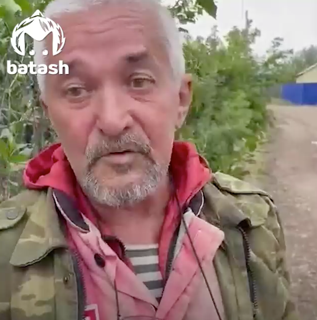В Салавате спасли от смерти испачканного в мазуте лебедя