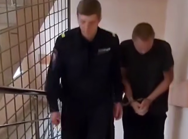 В аэропорту Уфы 21-летний москвич позвонил в полицию и пообещал все взорвать. Фото: t.me/mash_batash