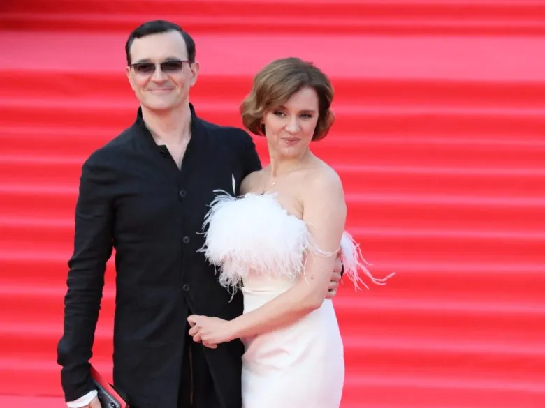 Егор Бероев после развода с Ксенией Алферовой ушел к 21-летней актрисе. Фото: соцсети