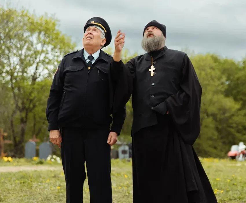 Юрий Стоянов сыграл в сериале участкового. ФОТО: СТС