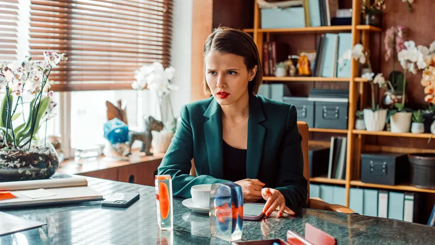 Любовь Аксенова исполнила главную роль в проекте. Кадр из сериала «Почка», 1-й сезон, 2022, реж. Мария Шульгина
