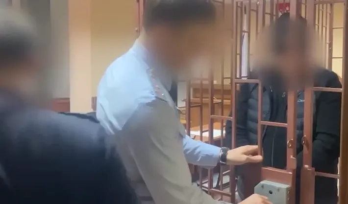 В Нижнем воровавший выплаты бойцов СВО мужик насмерть отравил сивухой 5 человек. Фото: t.me/mash_nimash