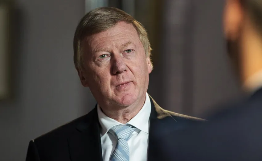 Приставы начали производство по аресту имущества Чубайса, которое стоит 12 млрд. Фото: t.me/bazabazon